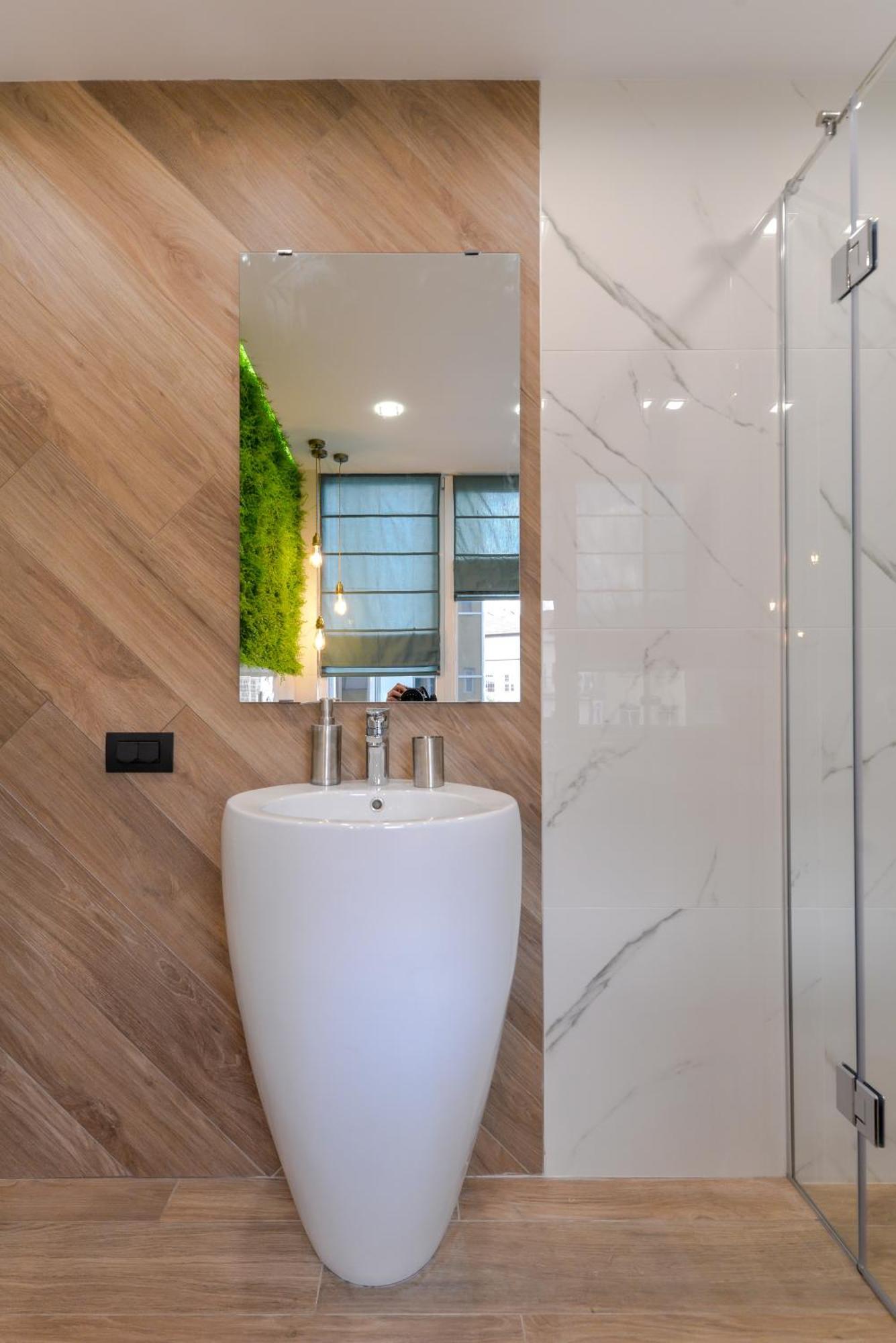 Luxe Dream Apt, 2-bdr, 2-bthr
