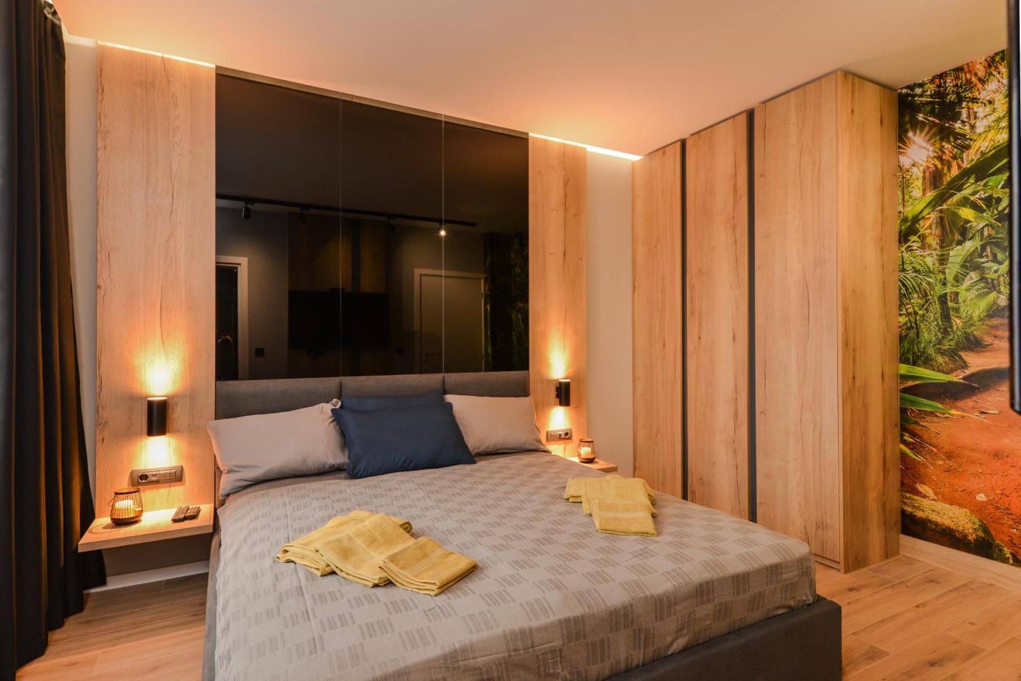 Luxe Dream Apt, 2-bdr, 2-bthr Appartement